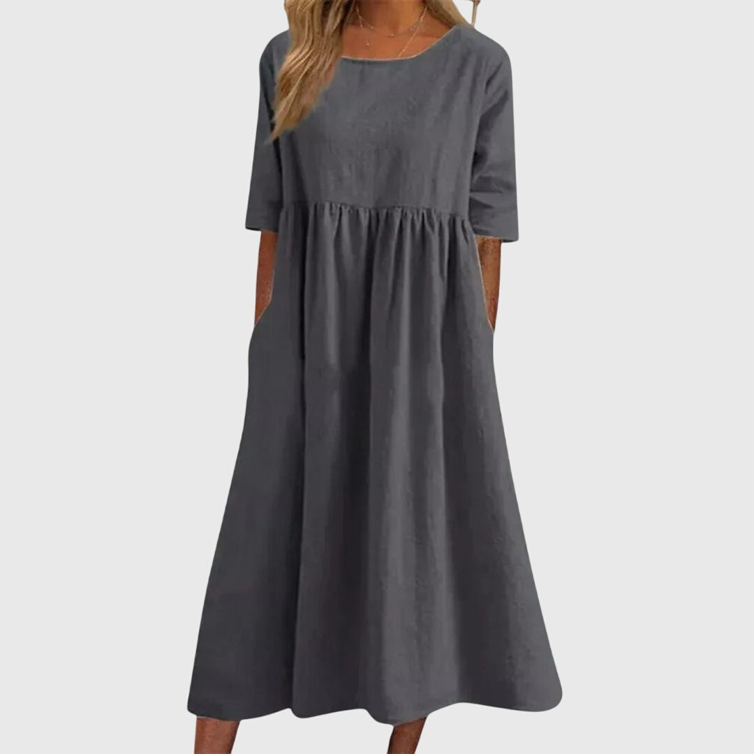 June | Elegant Short-Sleeved Dress