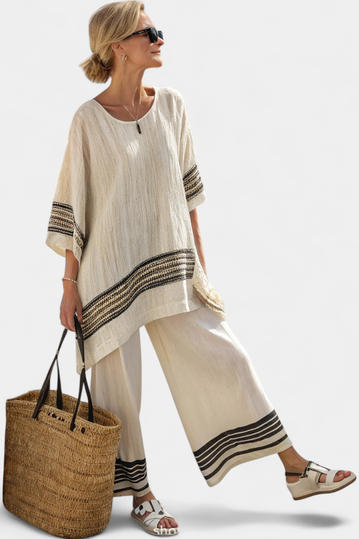 Mariella — Elegant Top with Black Stripes and Flowing Trousers
