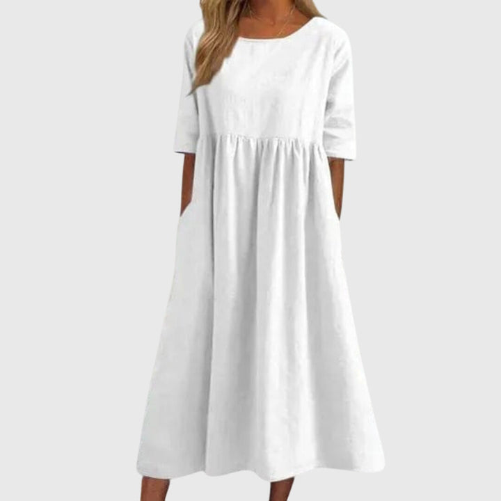 June | Elegant Short-Sleeved Dress